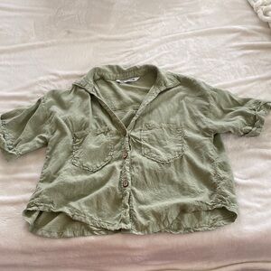 Zara Green Button Up Short Sleeve Shirt Small